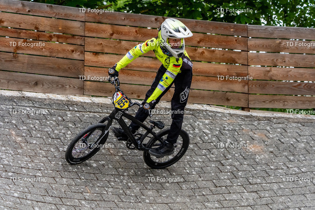 BayBMX2026-05602 | Fotogalerie von Thomas Dettweiler mit Eventbildern und lizenzfreien Fotos. Perfekt als Wandbild, für Büro, Website oder private Nutzung. - Realisiert mit Pictrs.com