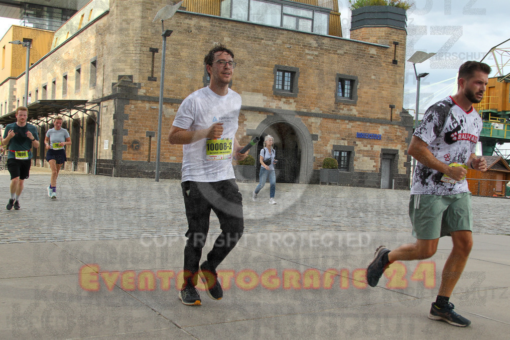 250920_1522_EV4_8628 | Sportfotografie im Rhein-Sieg Kreis, Köln, Bonn, NRW, Rheinland Pfalz, Hessen, etc. Unser Tätigkeitsfeld umfasst den Laufsport vom Volkslauf über den Marathon, Duathlon, Triathon bis zum Ultralauf wie Kölnpfad Ultra oder Schindertrail.