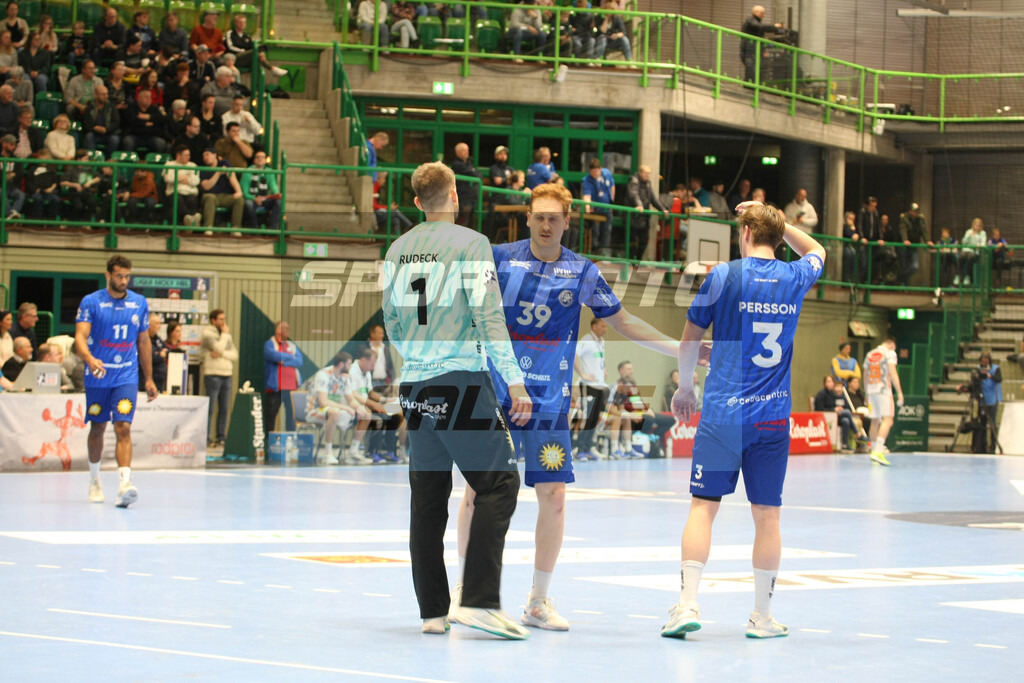 Bergischer HC - TSV Hannover-Burgdorf | Fotodatenbank für Print- und Onlinemedien mit den Schwerpunkten Fußball, Eishockey, Basketball, Handball, Wintersport und Leichtathletik - Realisiert mit Pictrs.com