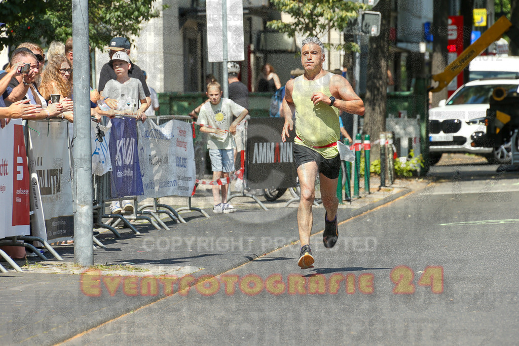 250621_1135_EX1_3677 | Sportfotografie im Rhein-Sieg Kreis, Köln, Bonn, NRW, Rheinland Pfalz, Hessen, etc. Unser Tätigkeitsfeld umfasst den Laufsport vom Volkslauf über den Marathon, Duathlon, Triathon bis zum Ultralauf wie Kölnpfad Ultra oder Schindertrail.