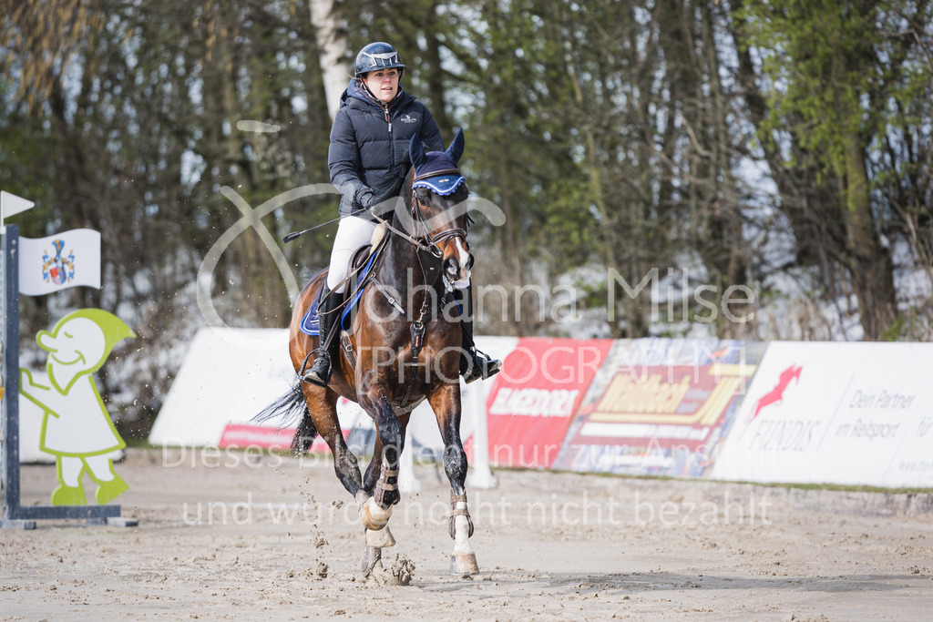 220402_HF-Laar_M1-Spr-111 | SEASON OPENING 2022
Herford Laar
02.04.2022
06 Springprüfung Kl.M*