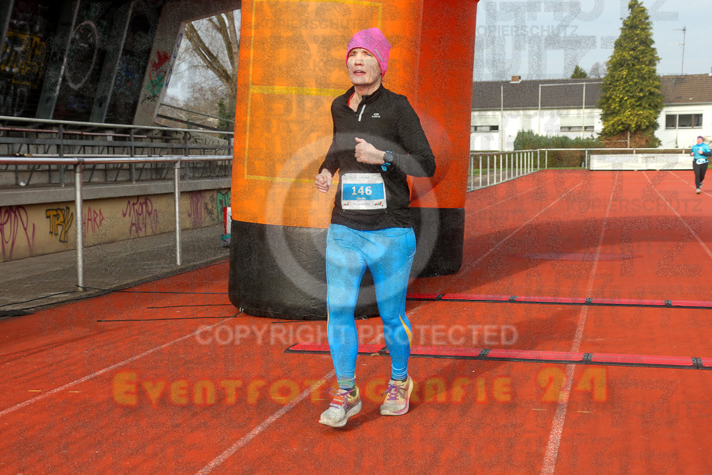 230129_1136_EX1_5199 | Sportfotografie im Rhein-Sieg Kreis, Köln, Bonn, NRW, Rheinland Pfalz, Hessen, etc. Unser Tätigkeitsfeld umfasst den Laufsport vom Volkslauf über den Marathon, Duathlon, Triathon bis zum Ultralauf wie Kölnpfad Ultra oder Schindertrail.