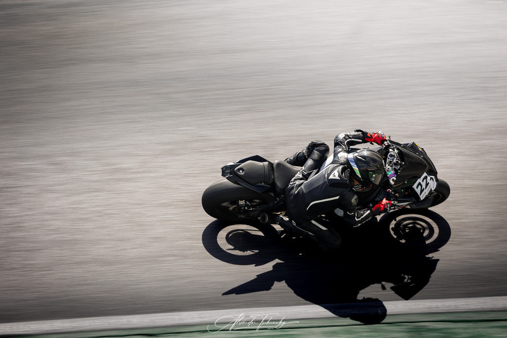 Ducati Trackday Hockenheimring 2026 | Entdecken Sie die faszinierende Welt von Alexander Tschuncky Arts: Kreative Fotografie, atemberaubende Automobilkunst und hochwertiger Bilderdruck. Lassen Sie sich inspirieren! - Realisiert mit Pictrs.com