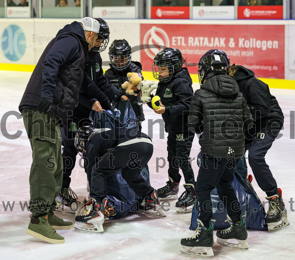 2025-12-05_090_TSV_Erding_gegen_Stuttgart_Rebels | Erding, Deutschland, 05.12.2025:Eishockey, Oberliga Süd 2025 / 2026, 23. Spieltag, TSV Erding gegen Stuttgart Rebels, Endergebnis: 5:6Foto: Christian Riedel / fotografie-riedel.net