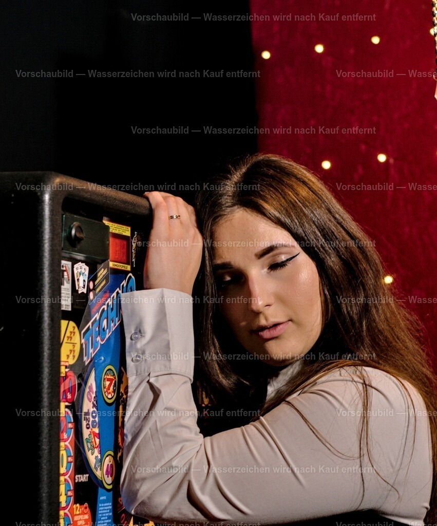 DSC01590 | Martin Fiedler Fotografie - Ausdrucksstarke Portraits im Raum Nürnberg - Realisiert mit Pictrs.com