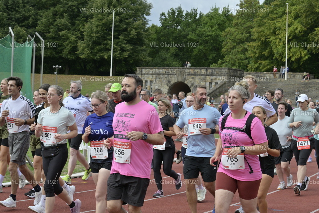 2026-08-23_Sparkassenlauf_10KM_Peter_000079 | Die Fotografen - Realisiert mit Pictrs.com