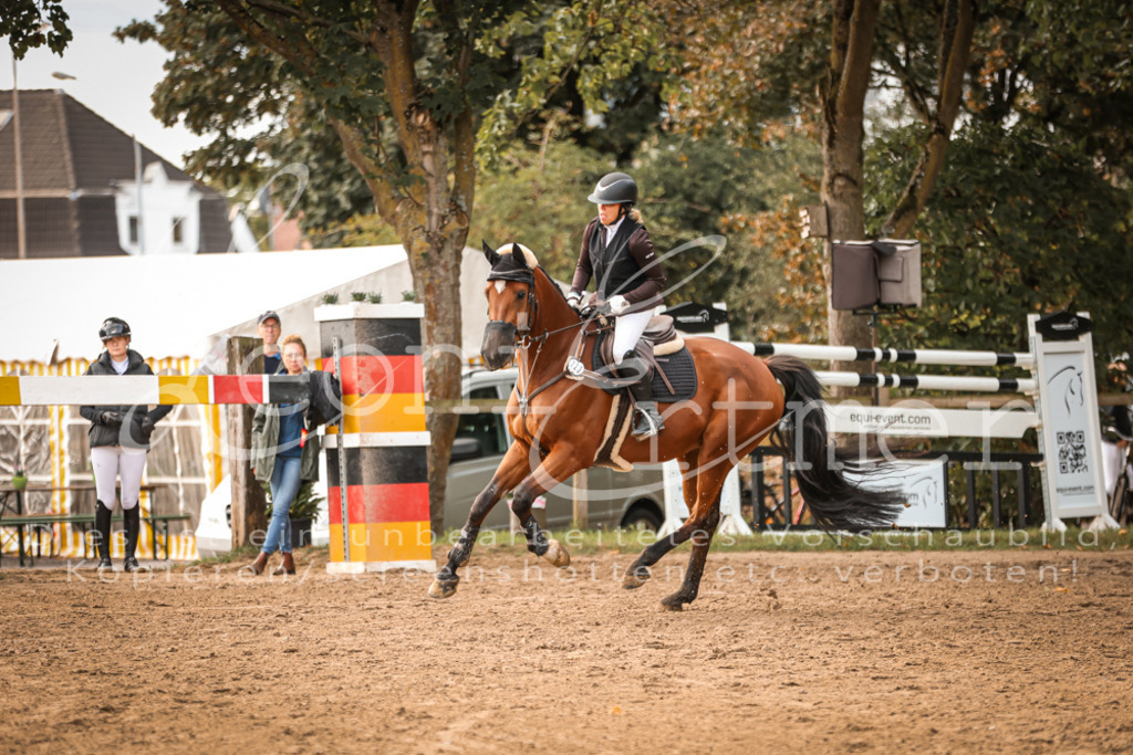 04.SaSpES00043 | Leoni Ertmer Photography - Realisiert mit Pictrs.com