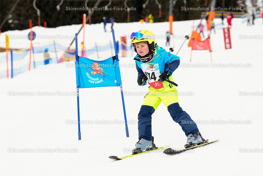 SRF_02.01.2026_0191 | Skirennfotos,Serfaus,Fiss,Ladis,Kinderskirennen,Winter,Tirol,Oberland,skirace,SFL,feelfree,weil wir's genießen,ski,Ski,skifahren,Sonnenplateau, - Realisiert mit Pictrs.com