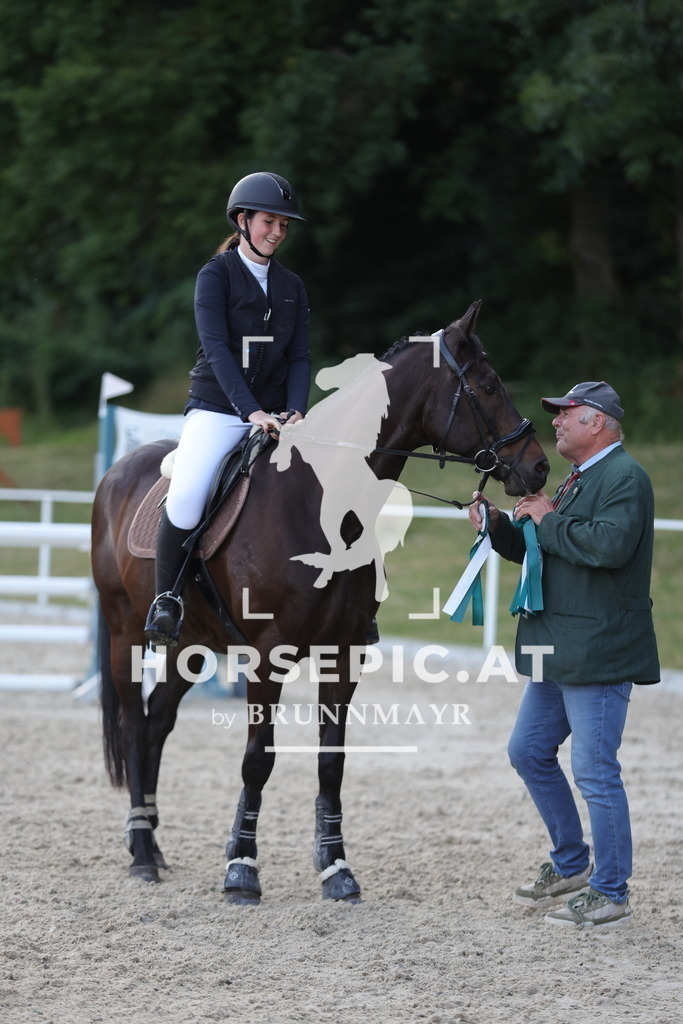 0P6A7564 | Willkommen bei Brunnmayr - Design & Fotografie – Ihrem Spezialisten für Reitturniere und Pferdeveranstaltungen in Oberösterreich, Salzburg und Bayern! Seit über 17 Jahren sind wir leidenschaftlich dabei.