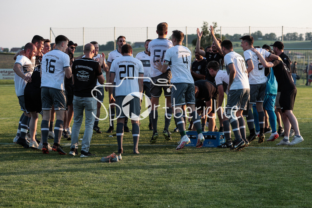 DJK Stotzard - SV Hammerschmiede | Professionelle Sportfotos aus den Bereichen Fußball, Eishockey, Handball und vieles mehr. Ob Sieg oder Niederlage