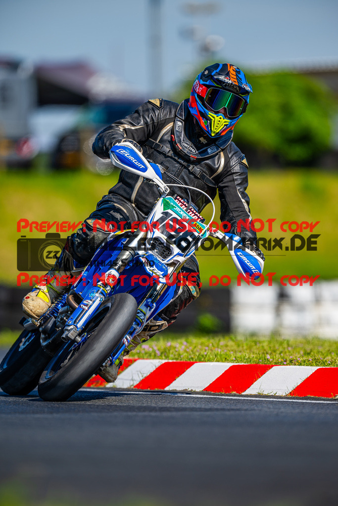 MaZZes_FotoMatrix_240510_6007705_3461 | S3
