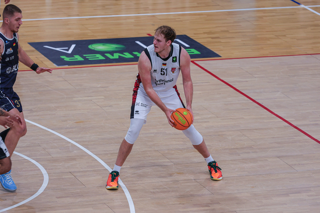 Pro A BAYER GIANTS vs Eisbären Bremerhaven-30 | Fotos von Basketballspielen aus dem Raum NRW fotografiert von Gero Mueller-Laschet und Daniel Schaefer - Realisiert mit Pictrs.com