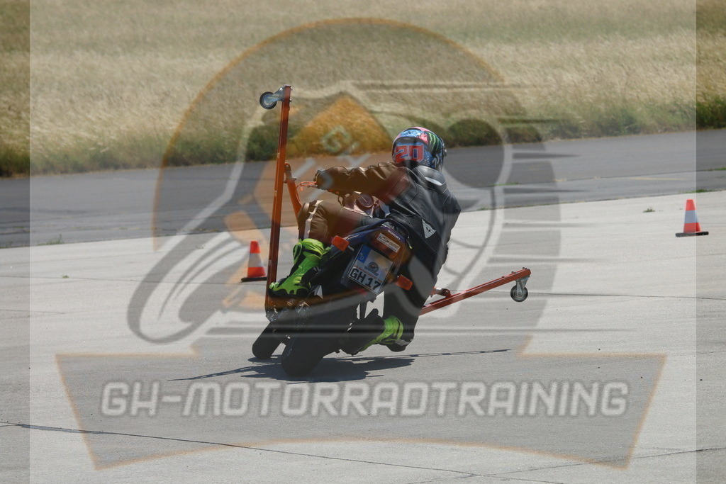 IMG_2986 | gh-motorradtraining-foto.de - Realisiert mit Pictrs.com