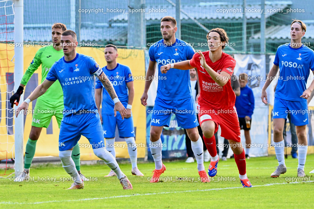 KAC 1909 vs. SAK | #24 Zoran Vukovic SAK, #1 Kristijan Kondic SAK, #22 Leo Ejup SAK, #16 Noah Pogatetz KAC 1909, #5 Jakob Geister SAK, KAC 1909 vs. SAK, KAC 1909 vs. SAK am 06.09.2024 in Klagenfurt (Sportplatz KAC), Austria, (Photo by Bernd Stefan)