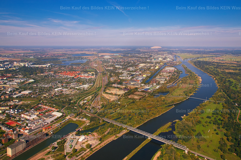 Magdeburg_Elbe_Wissenschaftshafen_Rothensee_DB_Industriegebiet_6626 | Elbe und Wissenschaftshafen und Rothensee - Realisiert mit Pictrs.com
