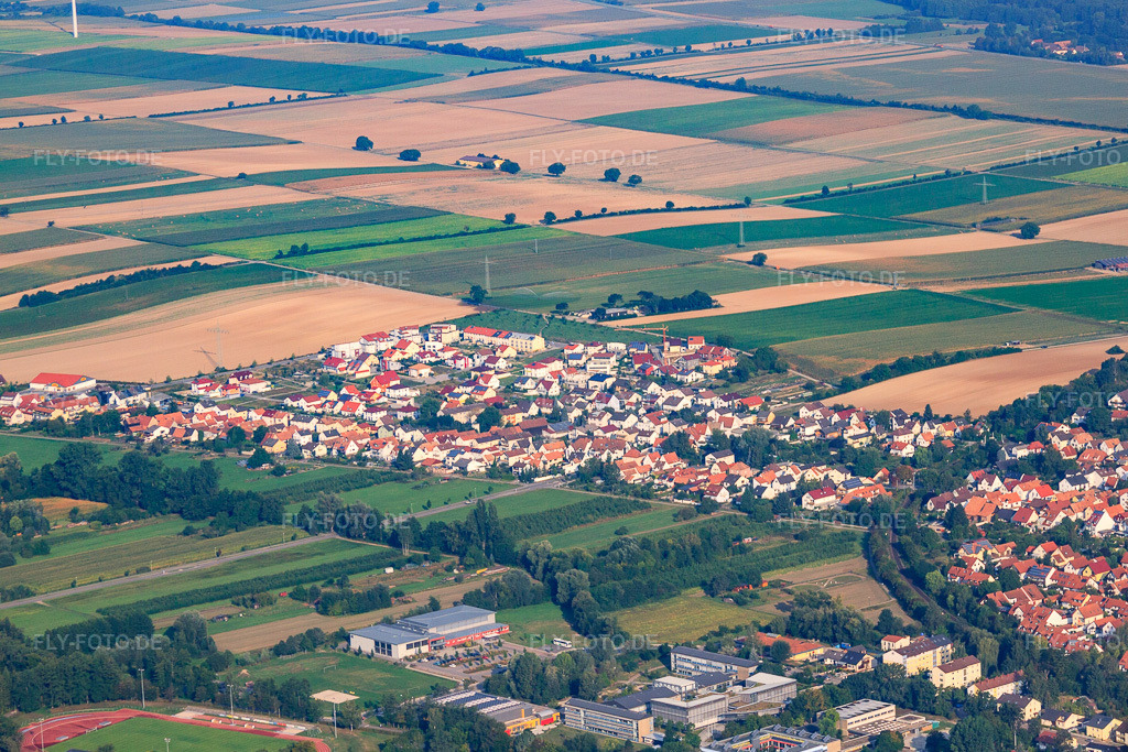 Luftbild: Neubaugebiet Höhenweg in Kandel im Bundesland Rheinland-Pfalz in Deutschland. Foto: IMG_52943.jpg vom 05.09.2012 durch Werner Riehm/FLY-FOTO.de