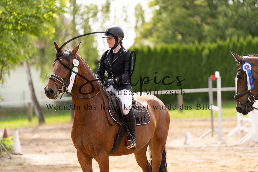 A7507454 | Turnier/Reitfotograf