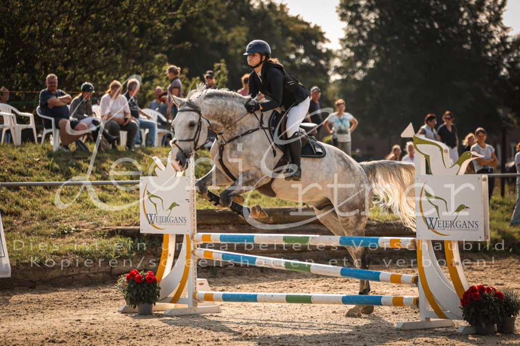 01.FrSpE00255 | Leoni Ertmer Photography - Realisiert mit Pictrs.com