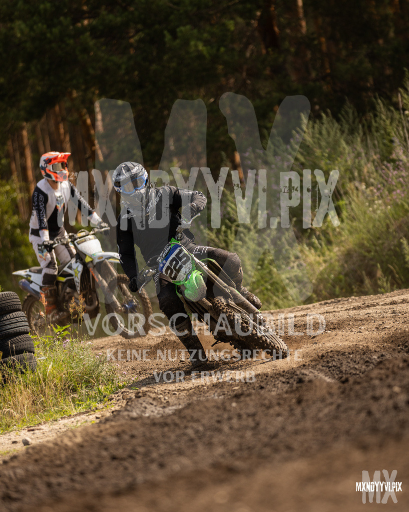 866A1326 | mxndyyvipix