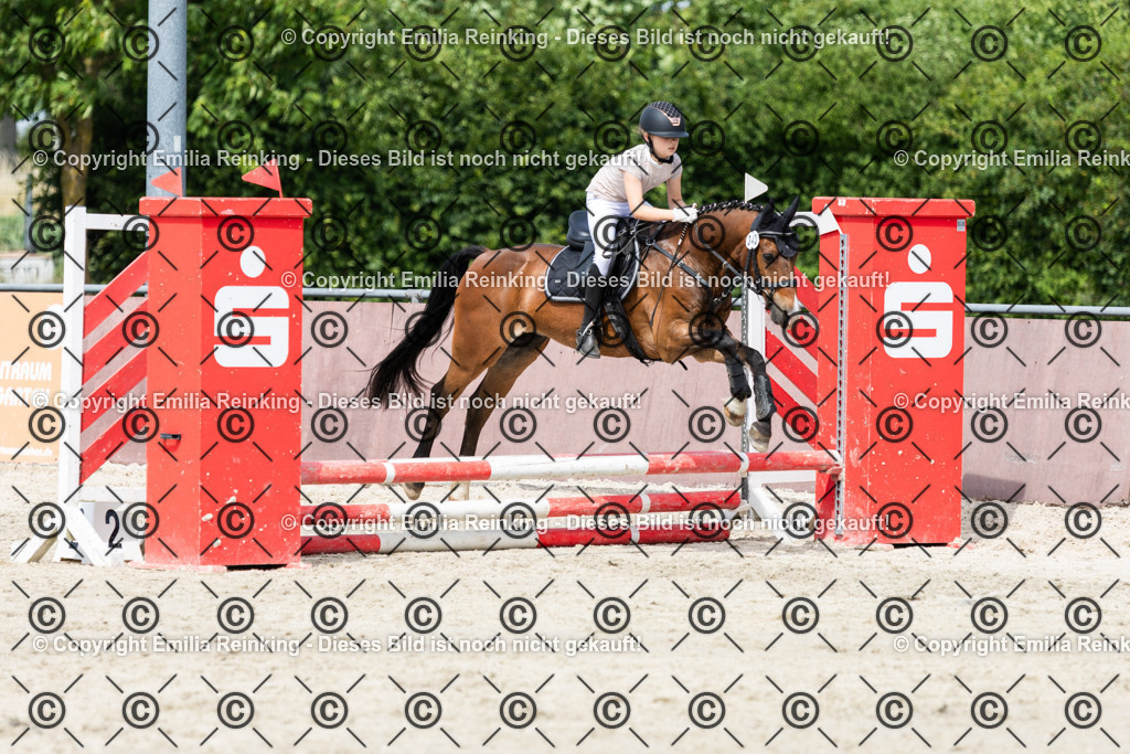 CL5A4196 | Emilia Reinking Fotografie - Realisiert mit Pictrs.com