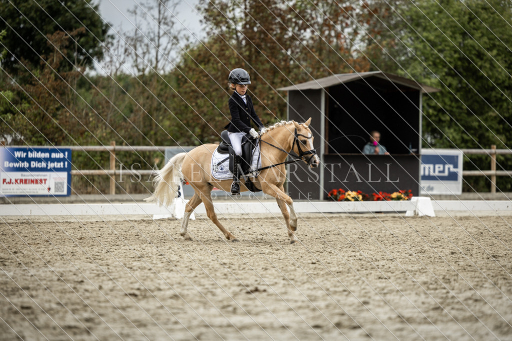 DK5A8291 | Isabel Marstall Fotografie - Realisiert mit Pictrs.com