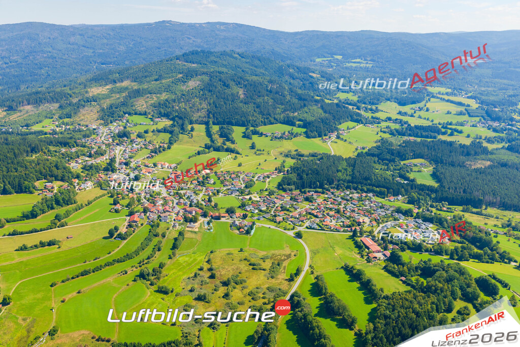 Luftaufnahme von  Lindberg - Die Luftaufnahme wurde 2025 vom UL-Flugzeug heraus erstellt ( keine Drohne ) - Hochauflösende Luftaufnahme - für professionelle Ausdrucke geeignet. Die Geschenkidee !Mit Lizenz und Bildrechte bestellbar