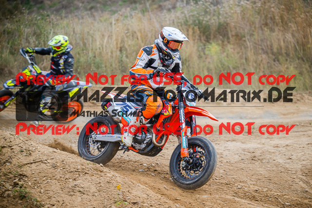 MaZZes_FotoMatrix_220813_5346 | UE40