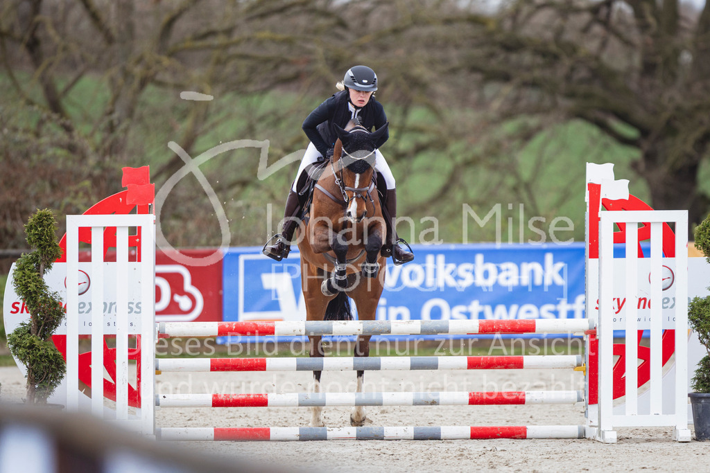 260404_Fruehlingsfest_SprPf-A-139 | Deine schönsten Turniermomente als professionelle Fotos! Entdecke hochwertige Pferdesport-Fotografie im Online-Shop. Jetzt Fotos finden & bestellen!