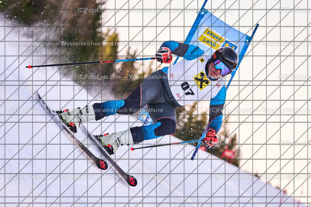 ALP0622_MastersCup-RTL-I_LKHF_Sumereder Markus | NÖ Raiffeisen MastersCup, Jugend - Damen - Herren, Riesentorlauf-Rennen 1 auf der Fuchswaldpiste, durchführender Verein: Schiklub Lackenhof, So 9. Februar 2025.