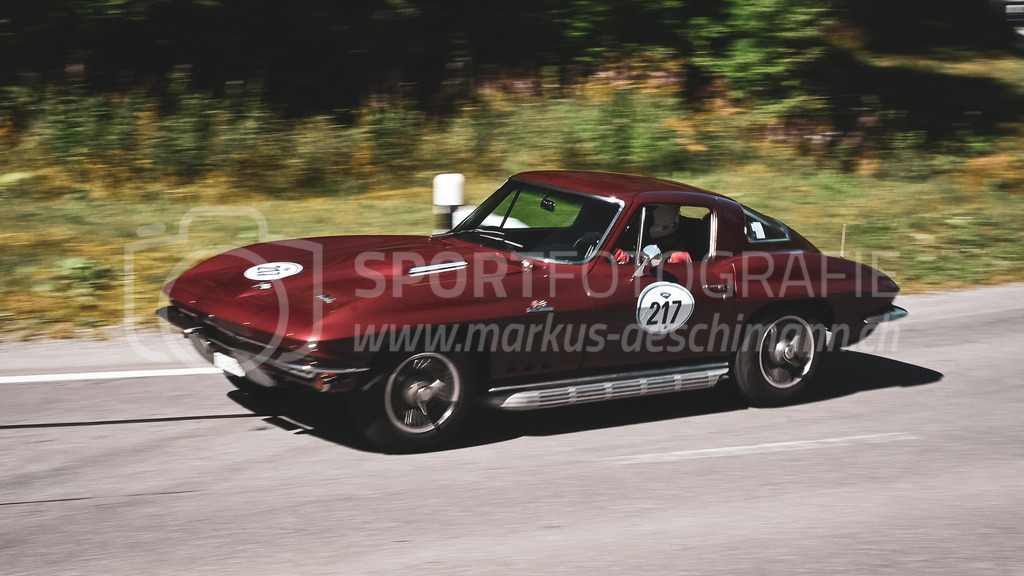19. Arosa ClassicCar 2023 - 1. September 2023 | 19. Arosa ClassicCar 2023
Arosa, Schweiz
Studer Lorenzo aus Ascona mit der Startnummer 217 in einem Chevrolet Corvette, Jahrgang 1966, in der Klasse Classic Trophy.
@arosaclassiccar, @arosa.official, #arosaclassiccar, #arosa, #76curves, #classiccar
Bild: Sportfotografie Markus Aeschimann | www.markus-aeschimann.ch - Realisiert mit Pictrs.com