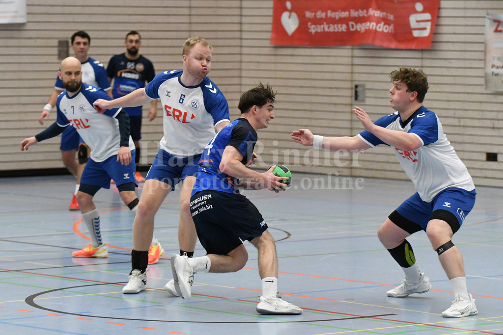 HC Deggendorf : TSV Simbach II   | Jan Stengl  (HC Deggendorf  #6) und Jonas  Heuer  (HC Deggendorf  #15) - Realisiert mit Pictrs.com