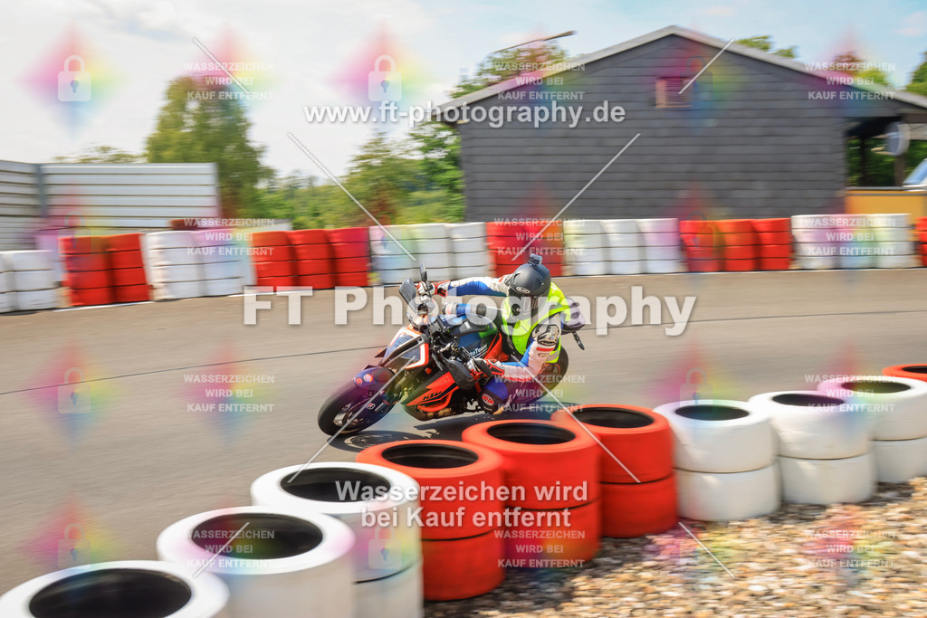 _DSK2744 | Hier findet Ihr Bilder von Touristenfahrten auf der Nürburgring Nordschleife oder von anderen Veranstaltungen die ich besucht habe. Viel Spass beim Durch Schauen 