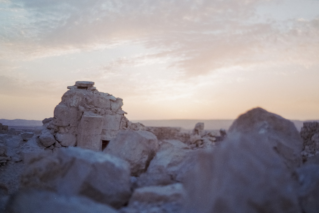 Landschaft in Israel | Online Shop für Christen: Christliche Poster XXL, Plakate, Wandbilder als Leinwand & christliche Postkarten, Kalender, Sticker & Lizenzen zum Download. Die Kunstwerke im christliche Geschenke Shop zeigen die Jahreslosung 2025, Gott, Jesus & mehr.