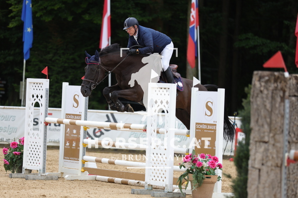 0P6A3105 | Willkommen bei Brunnmayr - Design & Fotografie – Ihrem Spezialisten für Reitturniere und Pferdeveranstaltungen in Oberösterreich, Salzburg und Bayern! Seit über 17 Jahren sind wir leidenschaftlich dabei.