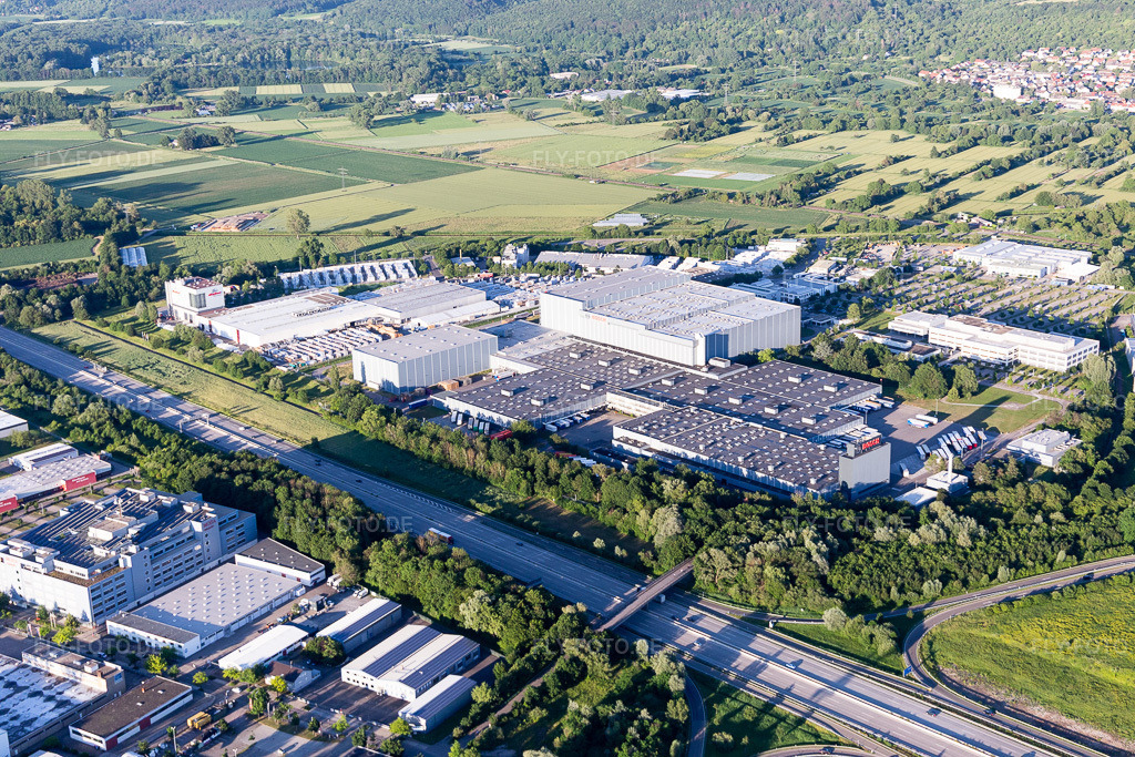 Luftbild: Robert Bosch im Ortsteil Durlach in Karlsruhe im Bundesland Baden-Württemberg in Deutschland. Foto: IMG_115220.jpg vom 13.06.2019 durch Werner Riehm/FLY-FOTO.de