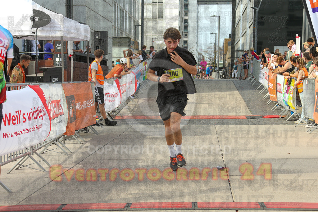 250920_1531_EX1_9811 | Sportfotografie im Rhein-Sieg Kreis, Köln, Bonn, NRW, Rheinland Pfalz, Hessen, etc. Unser Tätigkeitsfeld umfasst den Laufsport vom Volkslauf über den Marathon, Duathlon, Triathon bis zum Ultralauf wie Kölnpfad Ultra oder Schindertrail.