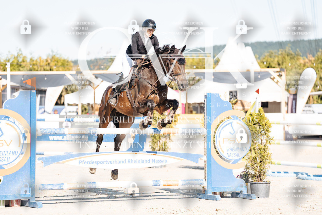 CK904703 | Turnierfotografie Pferdefotografie Trier Rheinland-Pfalz Pferdesport Reitsport Tierfotografie Sportfotografie Pferdevideo Pferdevideografie Equestrianvideography equestrianphotography  - Realisiert mit Pictrs.com