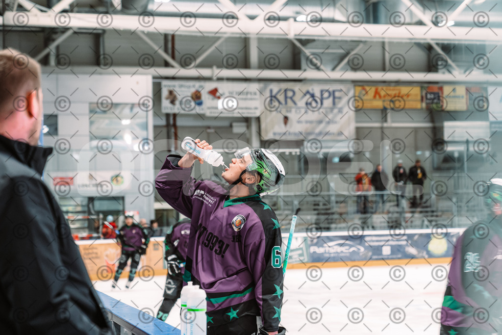 Alligators_vs_Fuessen_26.10.2025-018 | Höchstadt Alligators Fotogalerie: Eishockey-Action aus Franken. Professionelle Spielfotos, Portraits & Stadionbilder zum Download. Jetzt entdecken! - Realisiert mit Pictrs.com