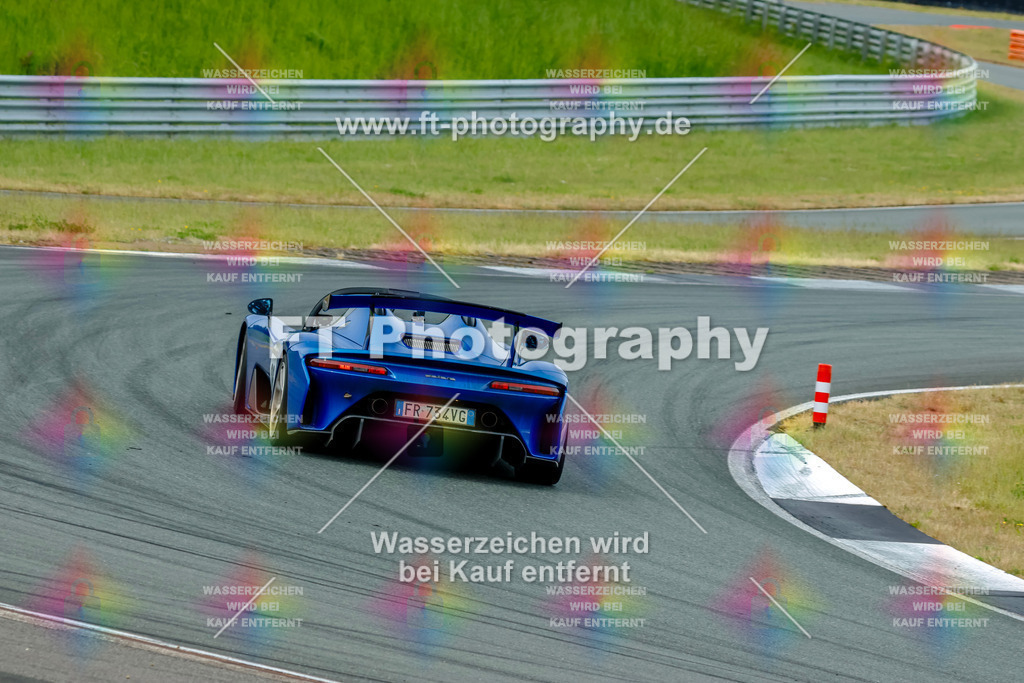 _GTS4962 | Hier findet Ihr Bilder von Touristenfahrten auf der Nürburgring Nordschleife oder von anderen Veranstaltungen die ich besucht habe. Viel Spass beim Durch Schauen 