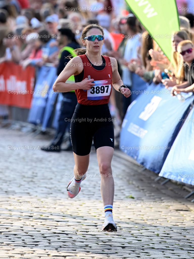 20250613_9897 | FRAHM Dorottya (LT Haspa Marathon Hamburg) / 10 km Bäcker Andresen-Lauf / Holstenköstenlauf 2025 / Kleinflecken / 24534 Neumünster / 13.06.25 - Realisiert mit Pictrs.com