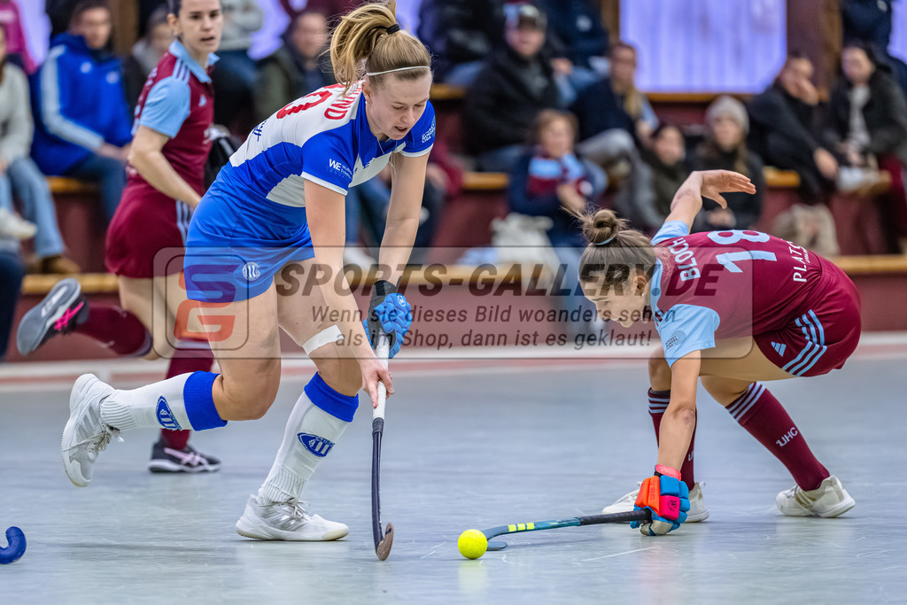 SM_20260110-DZ9_9506 | 1.Bundesliga Hallenhockey  (W) UHC - GTHGC / 7:4 (4:3)
