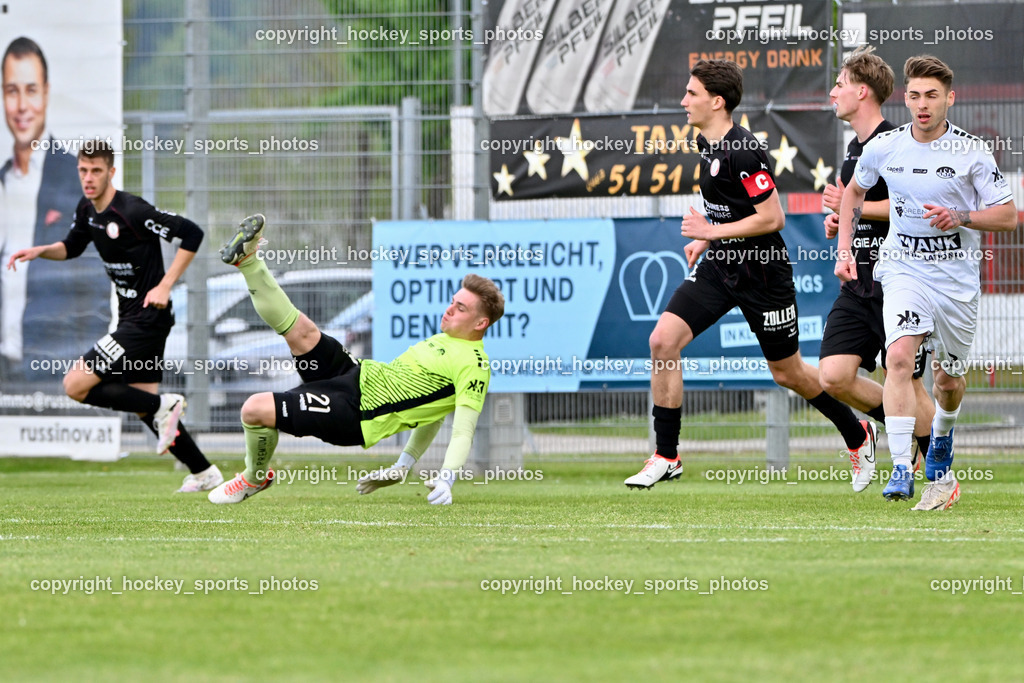 ASK Klagenfurt vs. SK Vorwärts Steyr 21.4.2024 | #21 Bernhard Walter Nössler ASK Klagenfurt, #4 Stefan Goldnagl SK Vorwärts Steyr, #7 Bondan Romaniuk ASK Klagenfurt, ASK Klagenfurt vs. SK Vorwärts Steyr 21.4.2024, ASK Klagenfurt vs. SK Vorwärts Steyr am 21.04.2024 in Klagenfurt (ASK Sportzentrum Fischl), Austria, (Photo by Bernd Stefan)