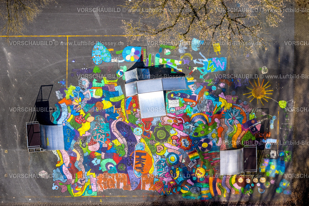 Hamm230215267 | Luftbild, Hohenhöveler Spielplatz, Formen und Farben, bunte Straßenbemalung, Skateanlage, Bockum-Hövel, Hamm, Ruhrgebiet, Nordrhein-Westfalen, Deutschland