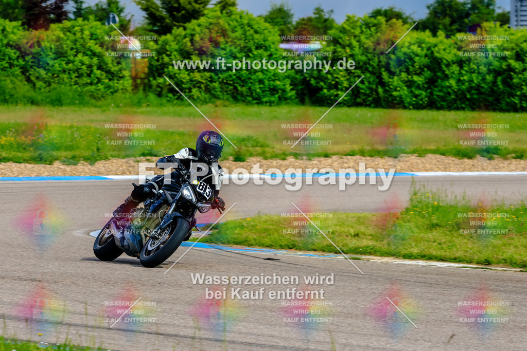 MotoTeam-8613 | Hier findet Ihr Bilder von Touristenfahrten auf der Nürburgring Nordschleife oder von anderen Veranstaltungen die ich besucht habe. Viel Spass beim Durch Schauen 