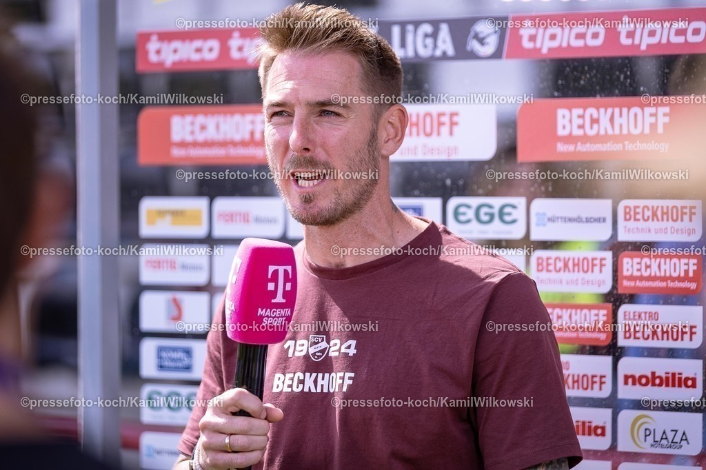 xKWIx30082501008 | 30.08.2025, xkwix, Fußball, Dritte Liga, SC Verl - MSV Duisburg, Sportclub Arena: Tobias Strobl (SC Verl Cheftrainer) 