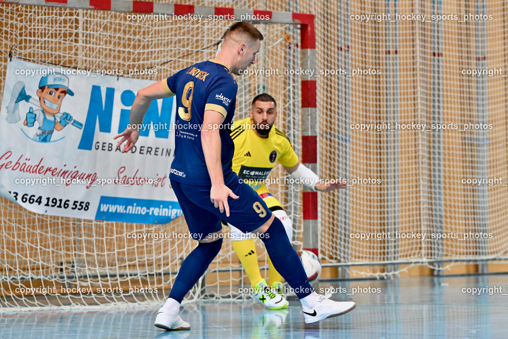 Carinthia Flamengo Futsal Club vs. Futsal Klagenfurt | #9 Matic Lokovsek Futsal Klagenfurt, #1 Youssef Helal Carinthia Flamengo, Carinthia Flamengo Futsal Club vs. Futsal Klagenfurt, Carinthia Flamengo Futsal Club vs. Futsal Klagenfurt am 01.12.2024 in Klagenfurt (Ballspielhalle Viktring), Austria, (Photo by Bernd Stefan)
