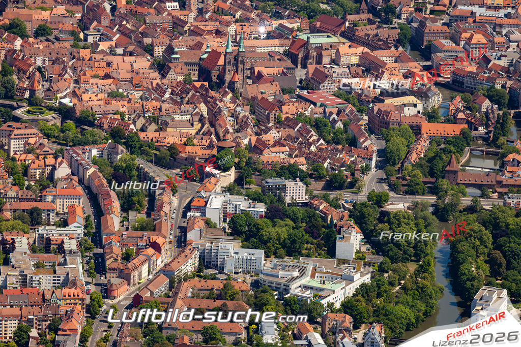 Aktuelles Luftbild von neutorgraben nuernberg - Die Luftaufnahme wurde 2020 mittels UL-Flugzeug erstellt ( keine Drohne ) - hochauflösende Kamera-Systeme von  Canon -Beste Qualität - Für grossformatige Ausdrucke geeignet. Die Geschenkidee !