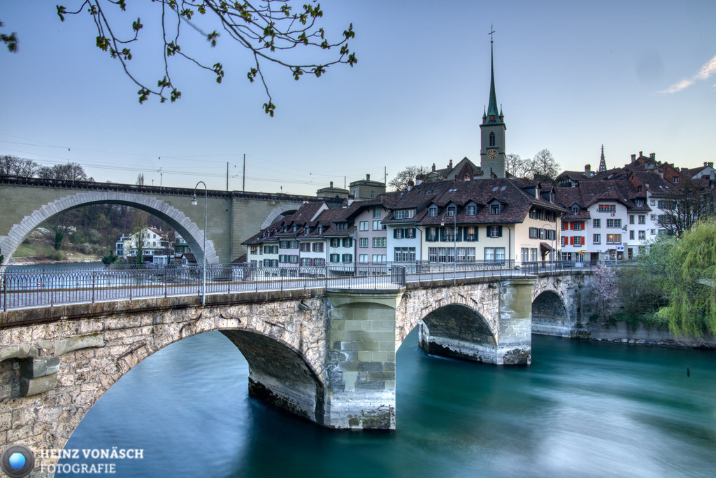 Bern_0052 | Alle Bilder von Heinz Vonäsch Fotografie können alle zu günstigen Preisen gekauft werden! Download der Bilder, Ausdrucke, Postkarten, Tassen T-Shirts, Kalender, Alu- Dibond usw. - Realisiert mit Pictrs.com