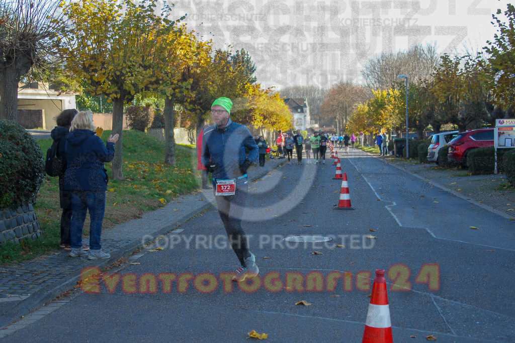 241201_1224_EV4_2372 | Sportfotografie im Rhein-Sieg Kreis, Köln, Bonn, NRW, Rheinland Pfalz, Hessen, etc. Unser Tätigkeitsfeld umfasst den Laufsport vom Volkslauf über den Marathon, Duathlon, Triathon bis zum Ultralauf wie Kölnpfad Ultra oder Schindertrail.