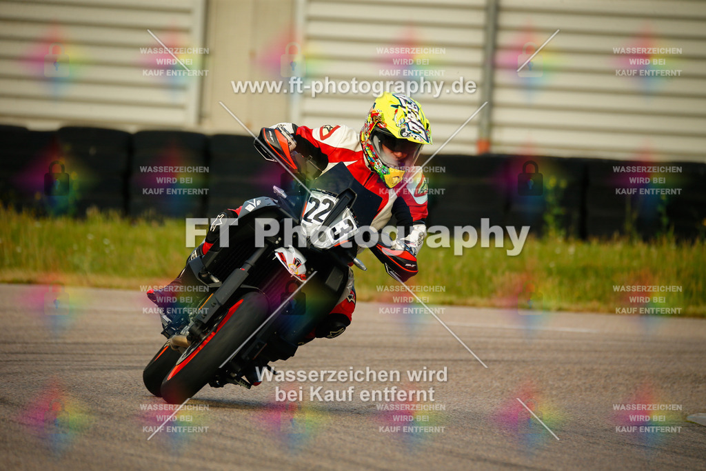 _MOT5195 | Hier findet Ihr Bilder von Touristenfahrten auf der Nürburgring Nordschleife oder von anderen Veranstaltungen die ich besucht habe. Viel Spass beim Durch Schauen 